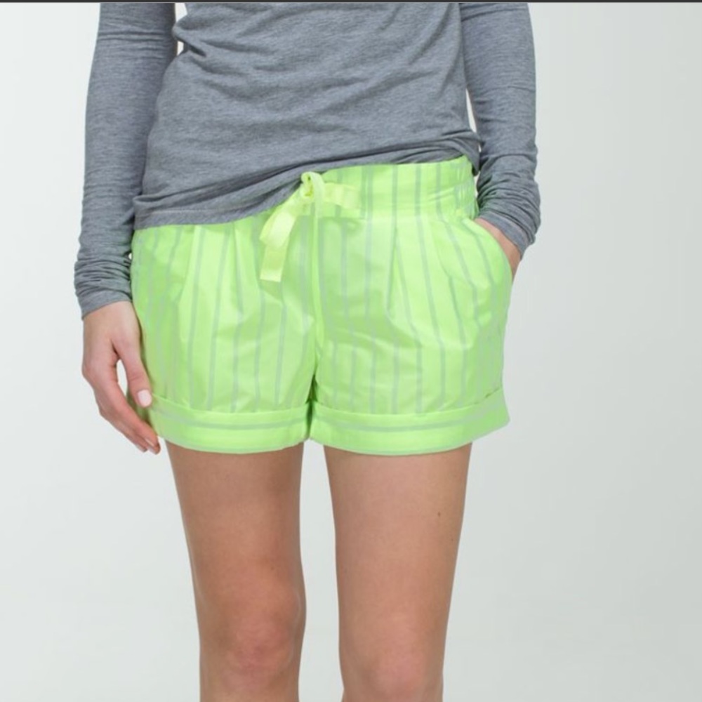 Lululemon Spring Break Away Shorts